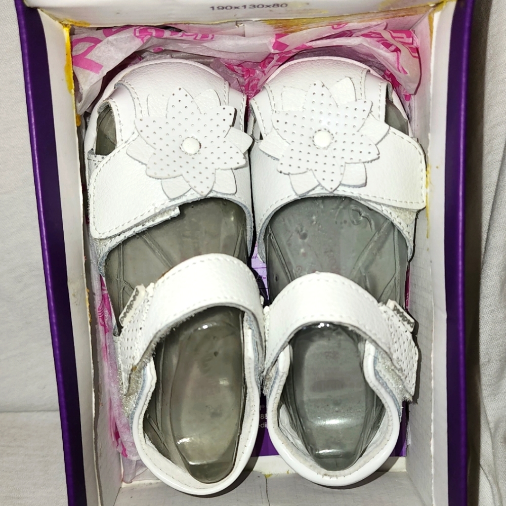 Pediped Girls White Leather Sandals NWT